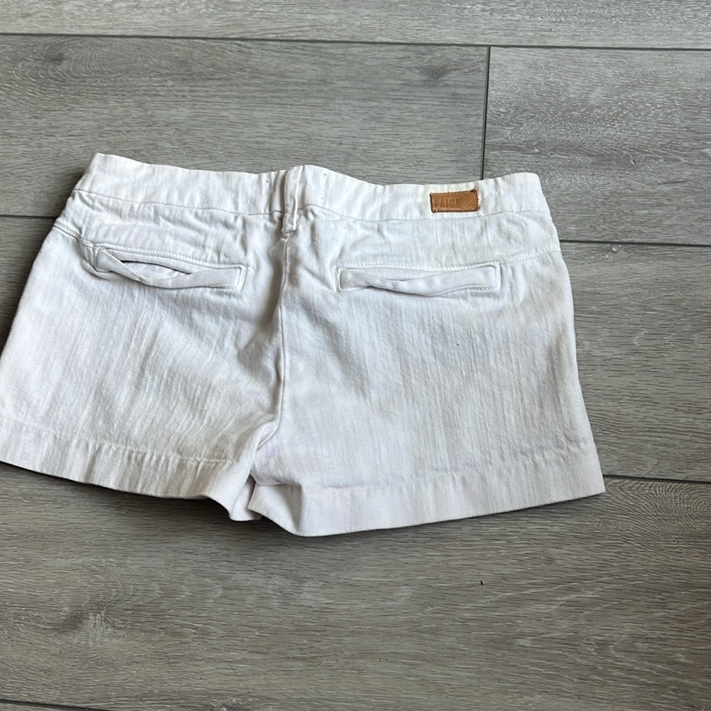 PAIGE White denim shorty  Jean shorts size 26 - Picture 6 of 8